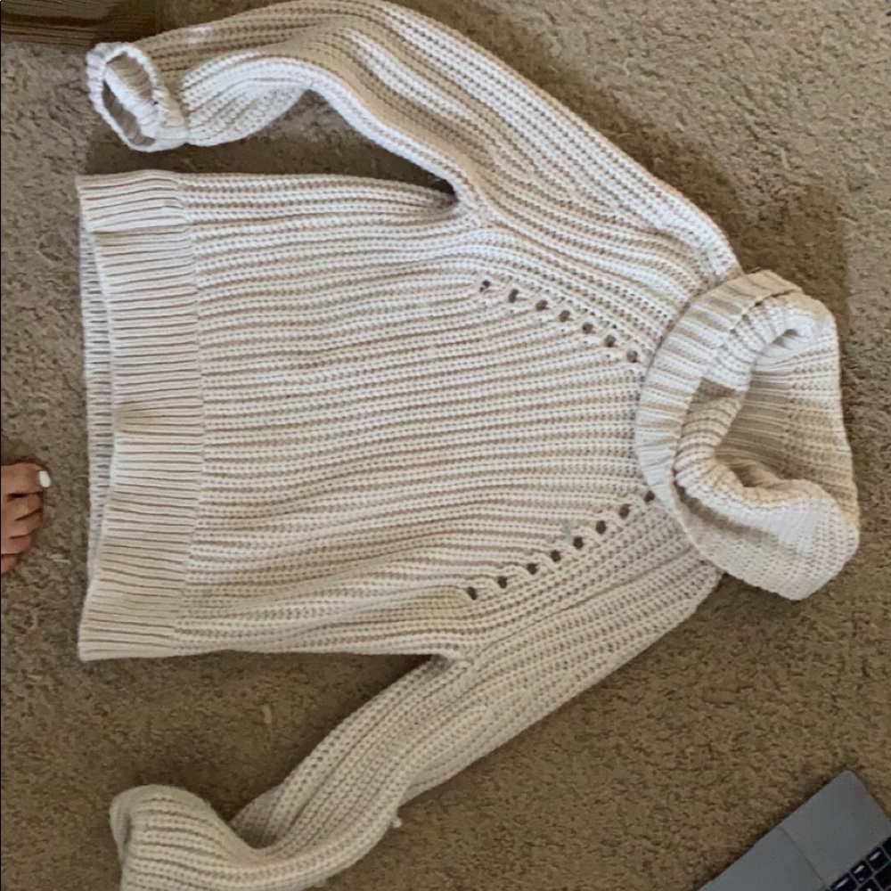 Kendall and Kylie sweater